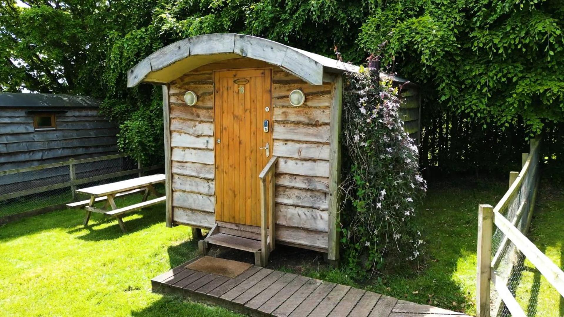 Orchard Hideaways Penrith
