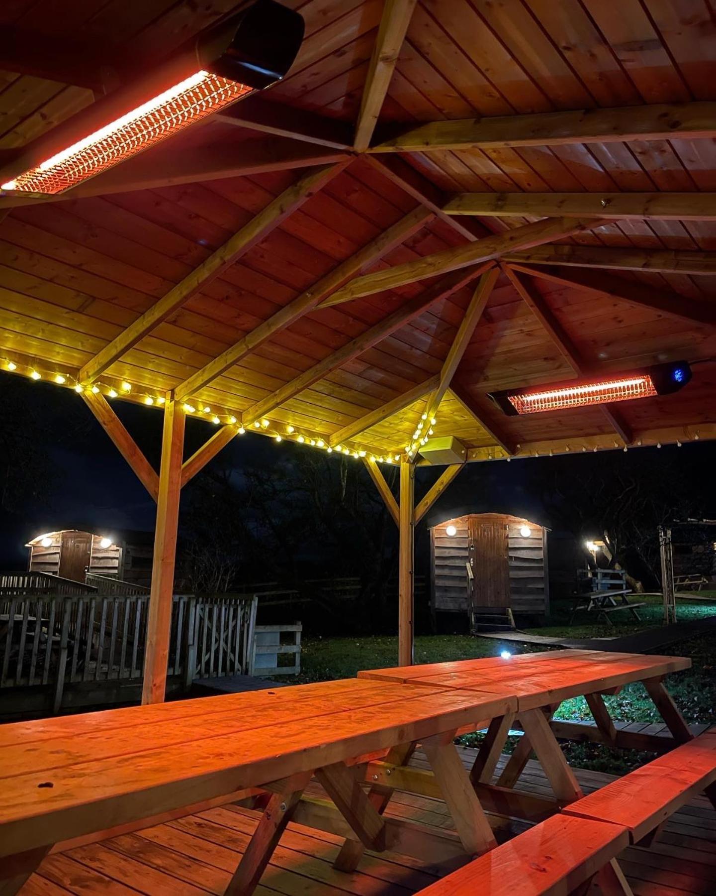 Orchard Hideaways * Penrith