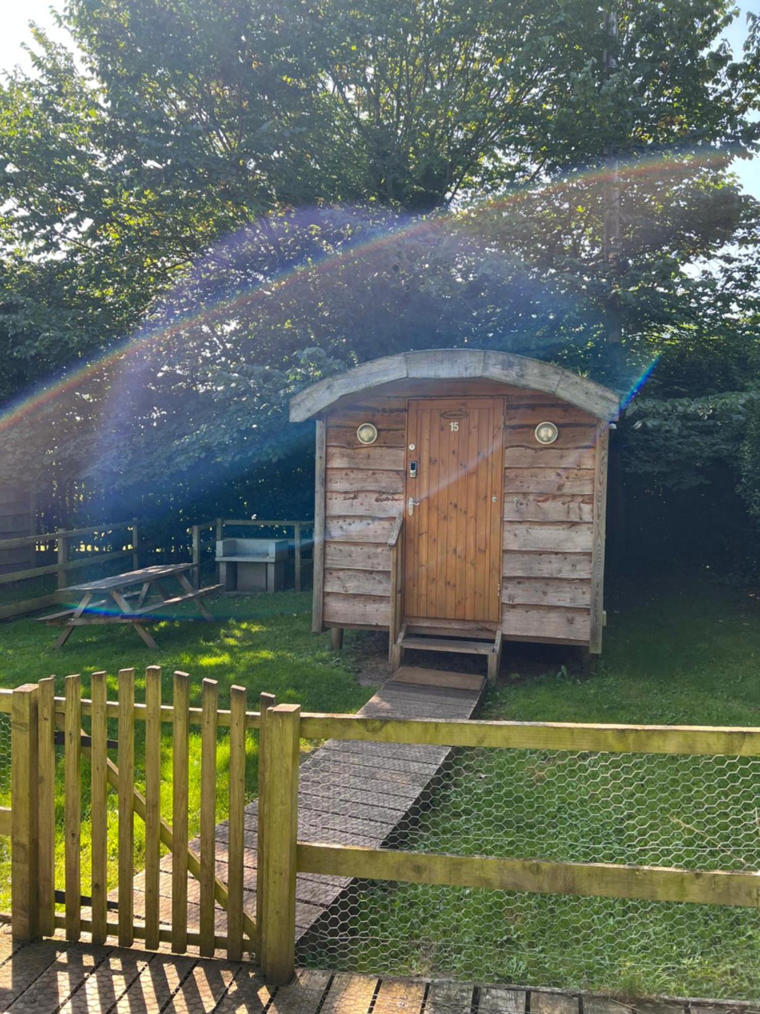 Orchard Hideaways Campsite