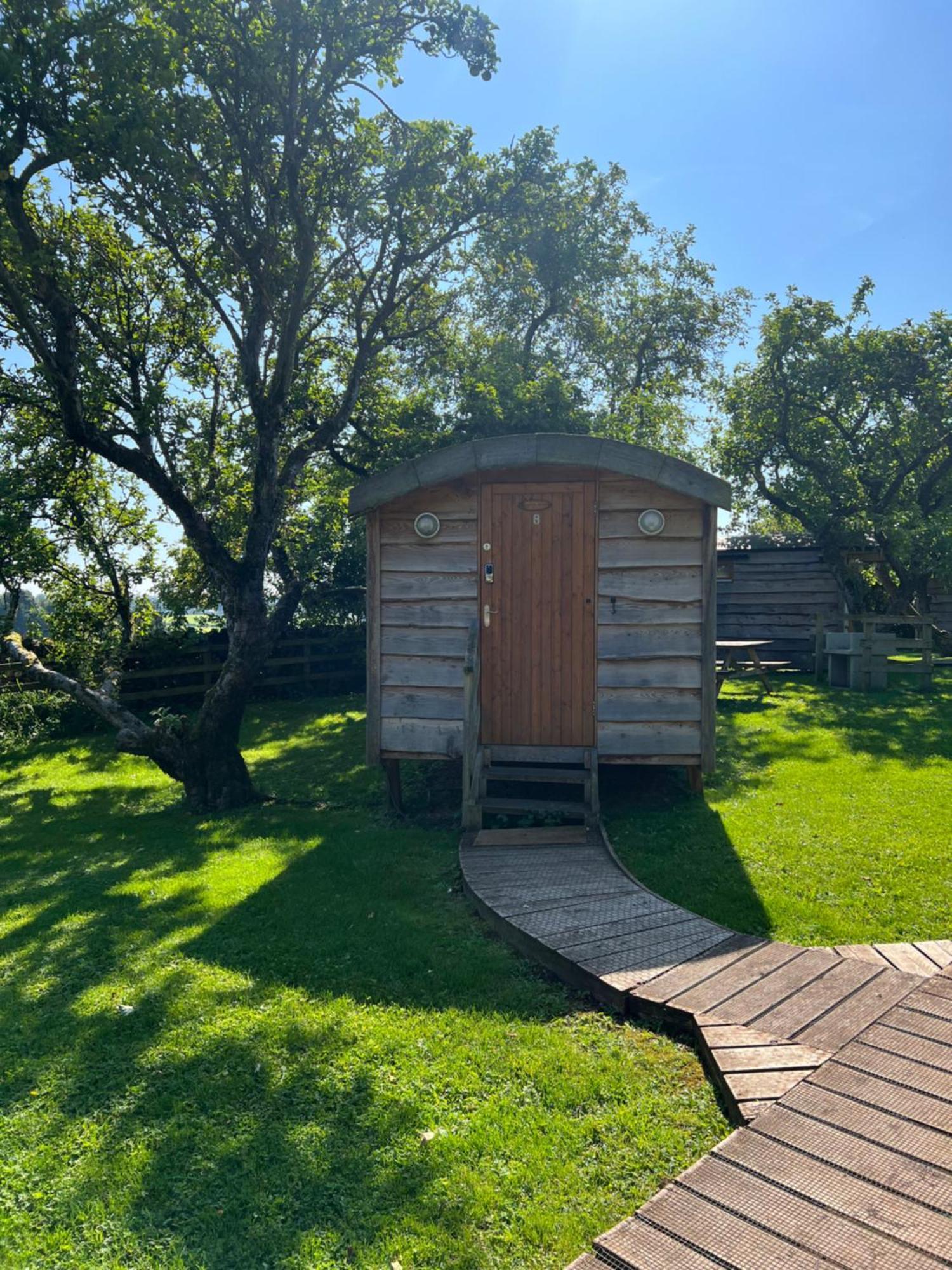 Orchard Hideaways Campsite *
