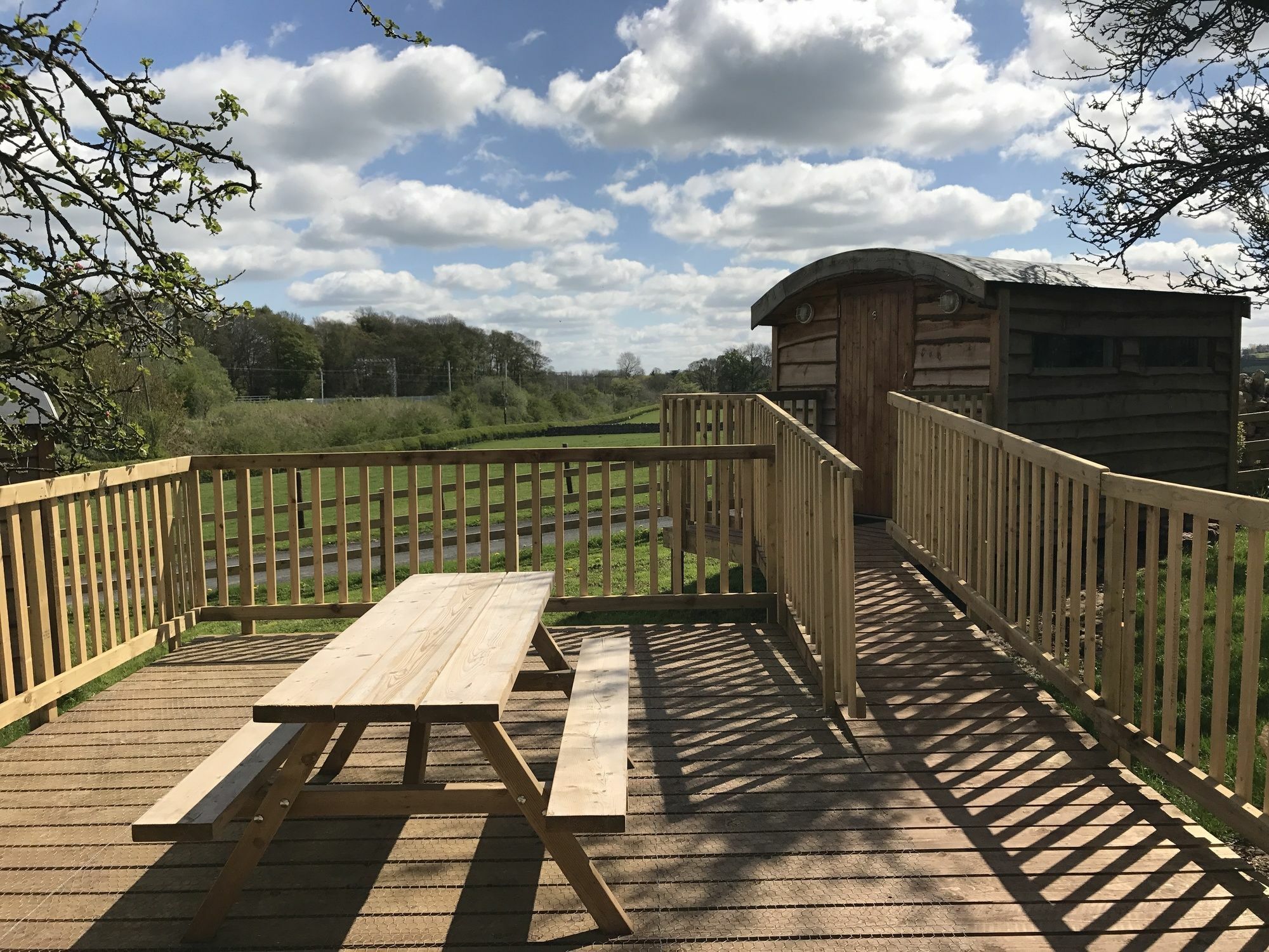 Orchard Hideaways Campeggio